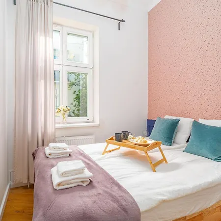 Apartmán Debniki - Vistula River & Parks Nearby *
